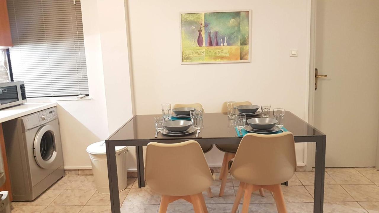Palette Apartment Champagne - Athens Center, 6 Bd, 3 Bath Kültér fotó
